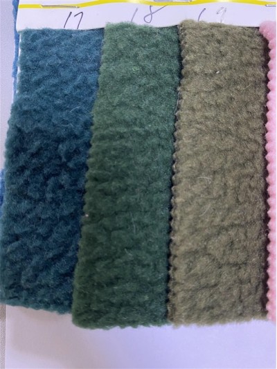 DG-LXF 精品羊羔絨  克重：380g/m²  幅寬：160CM 成份：100%Polyester   細節-6